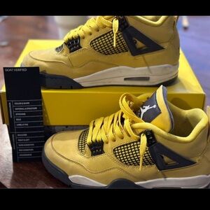 Jordan 4 lightening 8.5